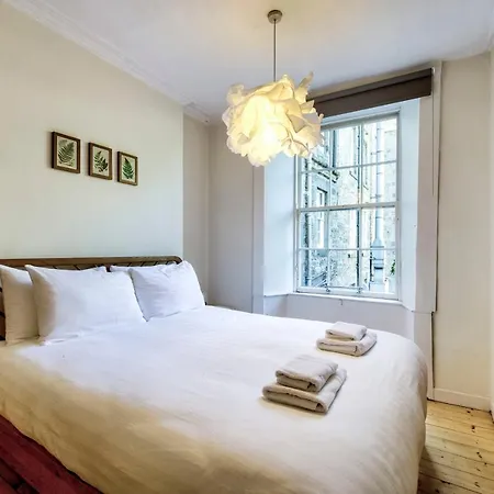 Guestready - Large & Comfortable 3br Flat In Stockbridge * Edinburgh