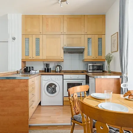 Апартаменты The West Bow View Эдинбург