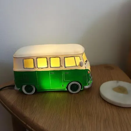 Fringe Base With Garden Near The Meadows Edinburgh