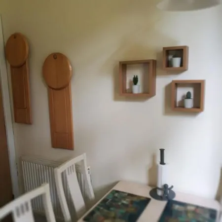 Apartment Fringe Base With Garden Near The Meadows *