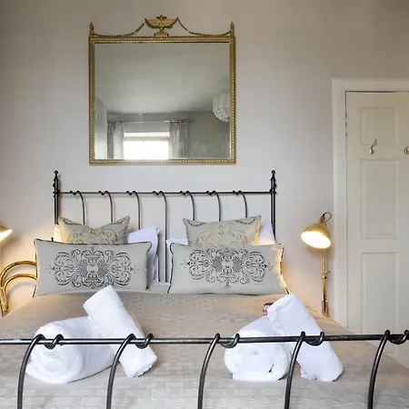 Appartamento Joivy Stunning In Royal Mile Edimburgo