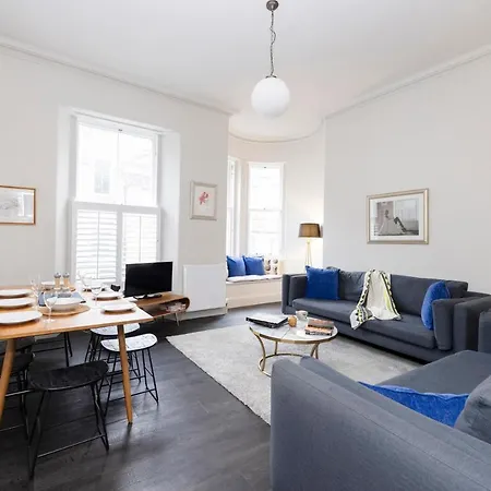 Joivy Sophisticated Near Castle *