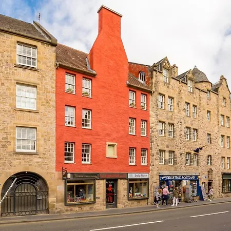 Guestready - Elegant 2br Period Flat In Oldtown Apartamento