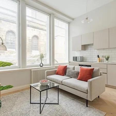 Museum Apartment Edinburgh