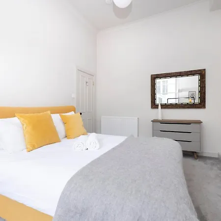 Joivy Sophisticated Near Castle *