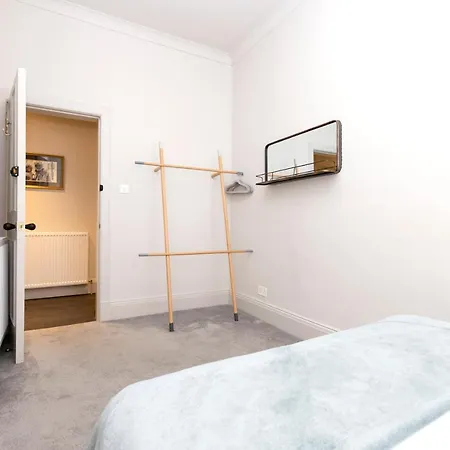 Joivy Sophisticated Near Castle