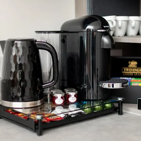 Luxury Georgian Retreat - Hot Tub - Patio *