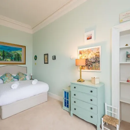 Дом отдыха Huntly Street Эдинбург