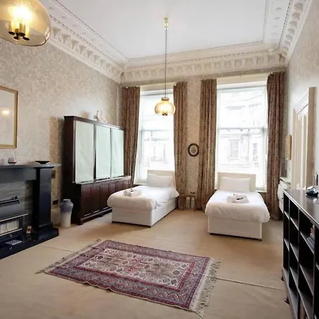 Quirky, West End, House * Edynburg