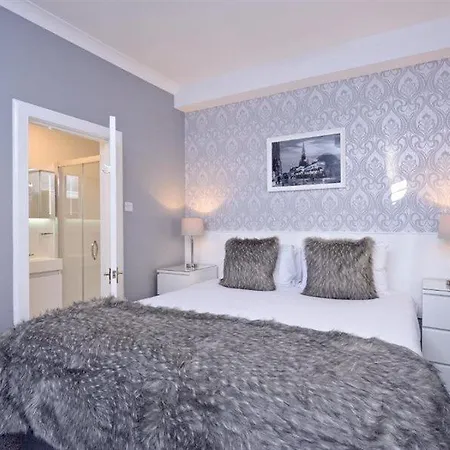 Alpha Bed & Breakfast 3*