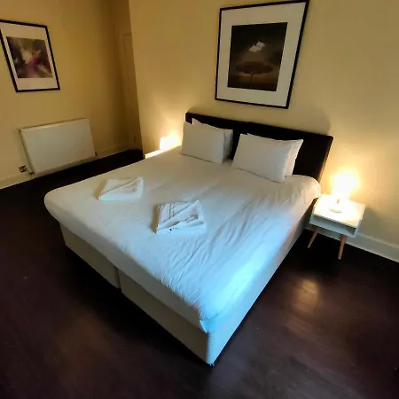 Apartamento Tron Kirk