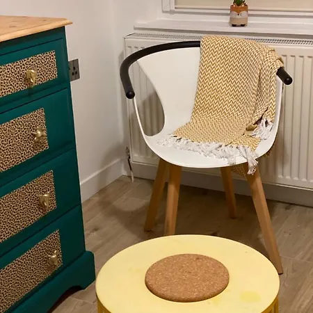 Apartmán Lovely 3 Bed With Jacuzzi, Close To Airport, Driveway, Wifi Edinburgh