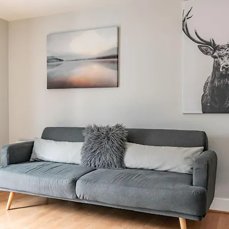 Amazing - Cables Wynd Near The Shore - Free Parking Appartement