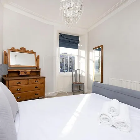 Joivy Old Town 1-bed With Stunning Views Lejlighed *