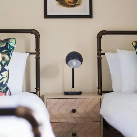 Holyrood New Edinburgh