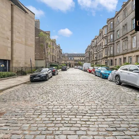 Spacious 1 Bed Ground Floor With Garden *