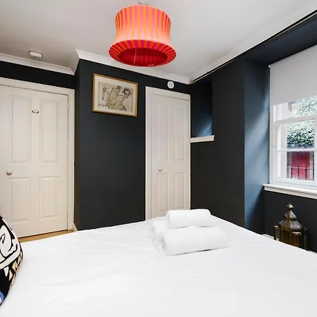 Joivy Charming With Patio Nearby The Castle