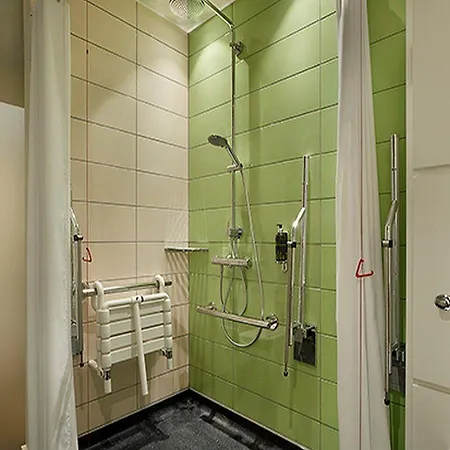 Отель Hub Hub By Premier Centre, Rose Street 3*