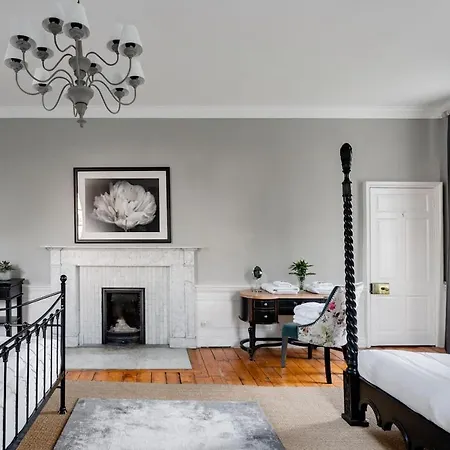 度假居 Drylaw House, Grade A Listed Mansion Near Centre