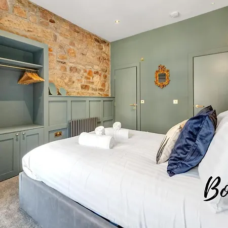 Grassmarket Luxury No. 2 - 3br-2ba - Free Parking By Bonjour Residences Edimburgo