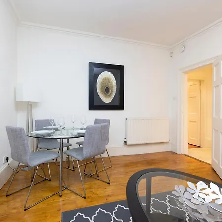 Altido Astonishing And Airy 1br Apt Right In The Centre *