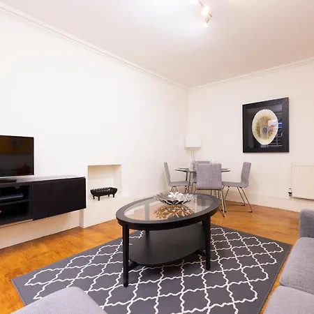 Altido Astonishing And Airy 1br Apt Right In The Centre Appartement *