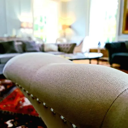 Drylaw House, Grade A Listed Mansion Near Centre 度假居