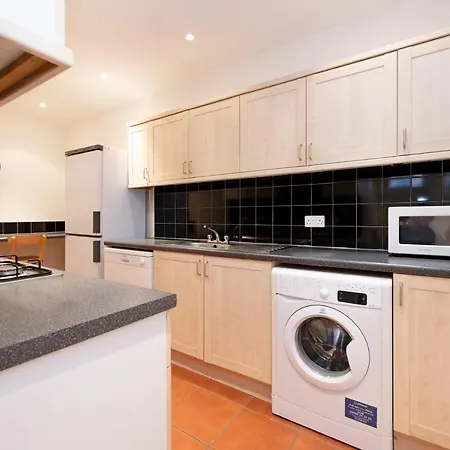 Altido Astonishing And Airy 1br Apt Right In The Centre * Edinburgh