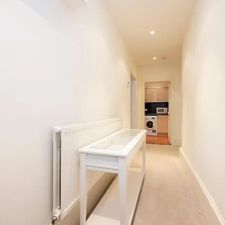 Appartement Altido Astonishing And Airy 1br Apt Right In The Centre Edinburgh