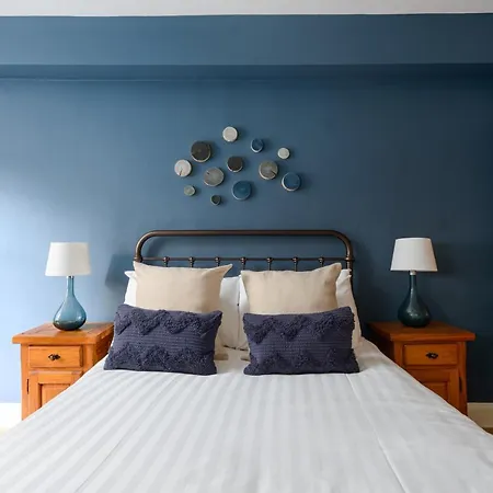 The Broughton Retreat By Calton Living شقة