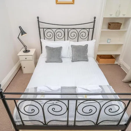Apartamento Cosy 1 Bed Flat In Historic Victorian Building Edimburgo