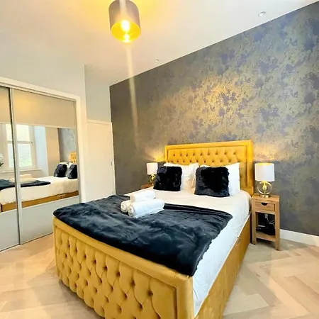 Trendy And Newly Reno'd 1 Bed Nr The Meadows Daire *