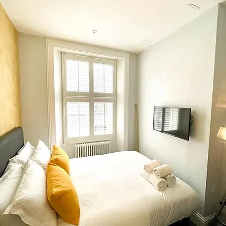 Gorgeous 2br & Bolt-hole Apartamento *