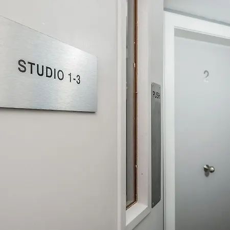 Relaxing & Cozy Studio - Oasis In The Heart Of - Sleeps Up To 3 Guests Apartmán *
