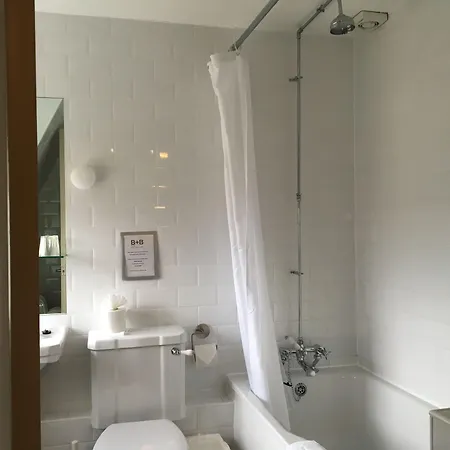 Отель B+B Edinburgh