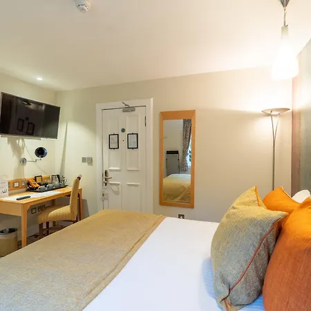 The Scholar Edinburgh