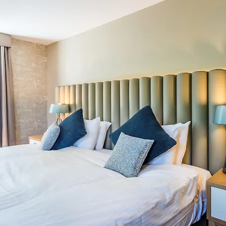 The Scholar Szálloda 4*