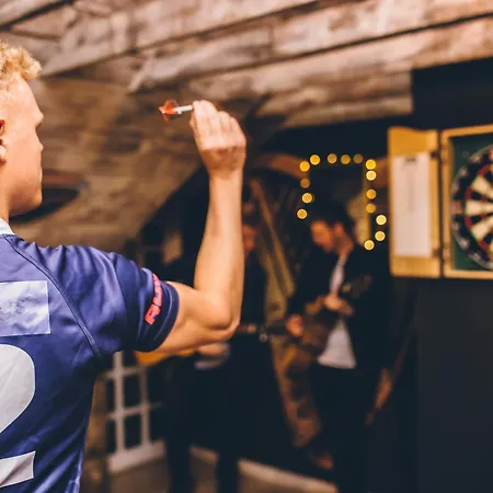 Stay Central Hotel מלון 3*