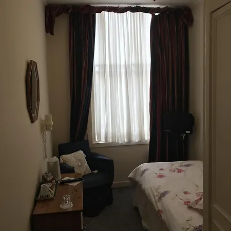 Penzion Dorstan House 3*