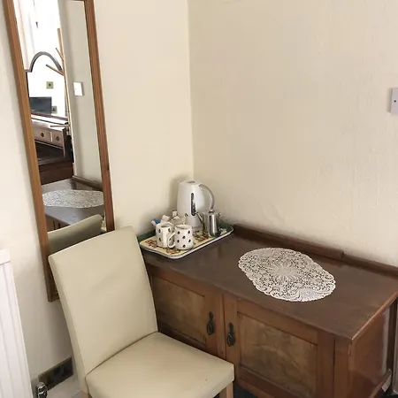 Dorstan House Penzion 3*