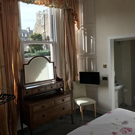 Penzion Dorstan House 3*