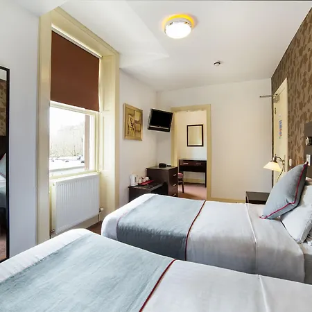Victoria Park House Hostel Edinburgh
