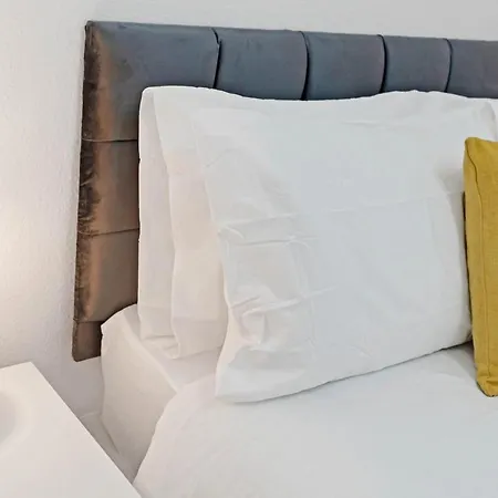 Wonderful & Comfy 2 Bedroom - Close To Centre - Free Parking * Edynburg