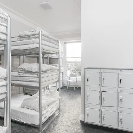 West End Hostel *