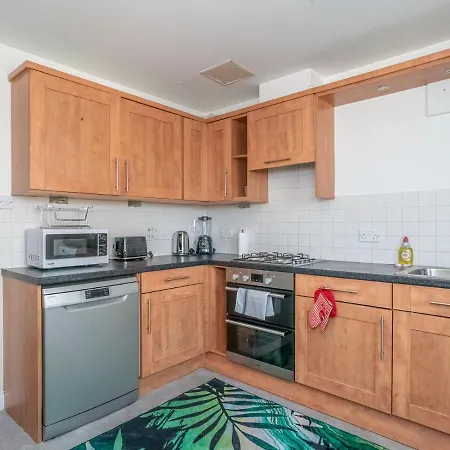 Appartement Pass The Keys Cosy And Bright 2 Bedroom Flat With Free Parking *