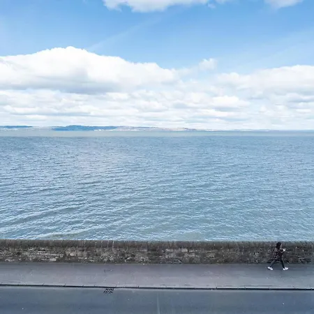 Apartment Stunning Flat With Sea View And Parking - Pass The Keys *