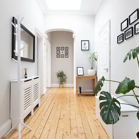 Altido Glamorous 2-bed Flat Near Castle Appartement Édimbourg