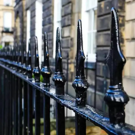 Ultra Modern, Stylish Next To Princes St * Edinburgh