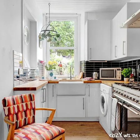 Cozy With Character Cochrane At Leith Links Park Apartman Edinburgh