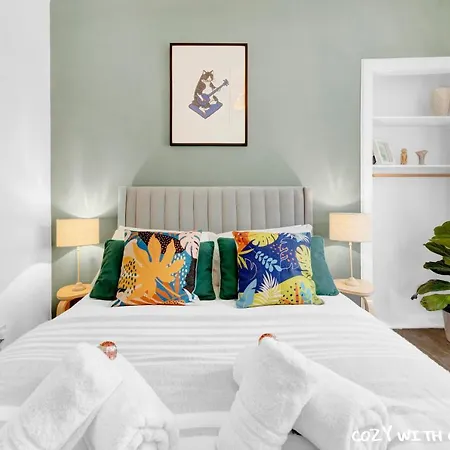 Apartment Cozy With Character Cochrane At Leith Links Park *
